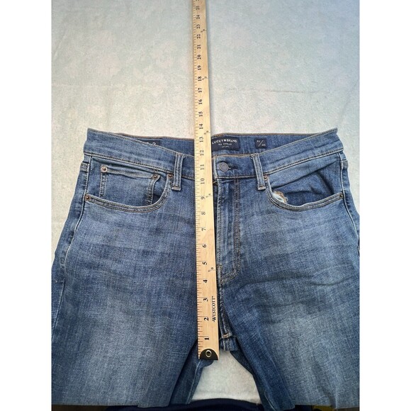 Lucky Brand Jeans Mens 32x30 Blue 223 Straight Fit Stretch Medium Wash Denim - Picture 11 of 13